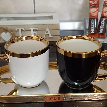 アパート Apartman Central